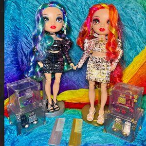 Laurel and Holly De'Vious Rainbow High Special Edition *Accessories Included*